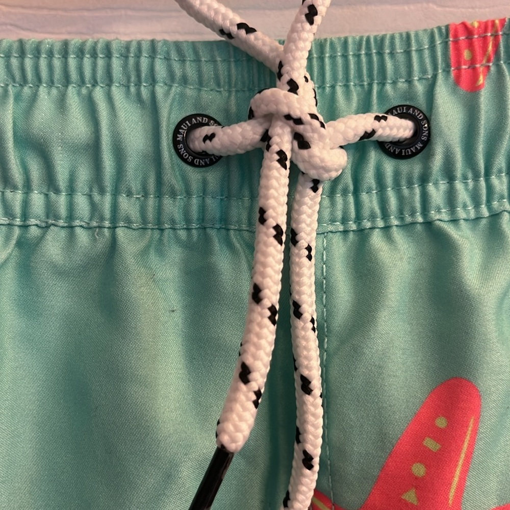 - Maui and Sons starfish men’s swimsuit medium - Picture 3 of 8